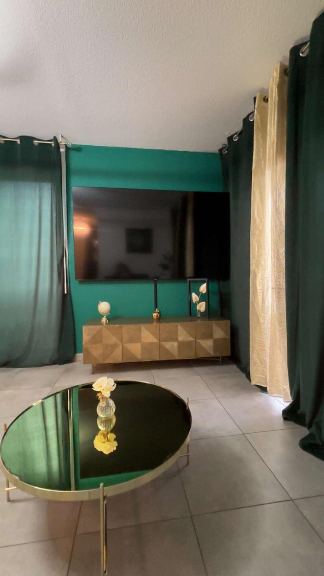 Suite Jacuzzi "Spa Privatif " Appartement Jacuzzi トゥールーズ エクステリア 写真