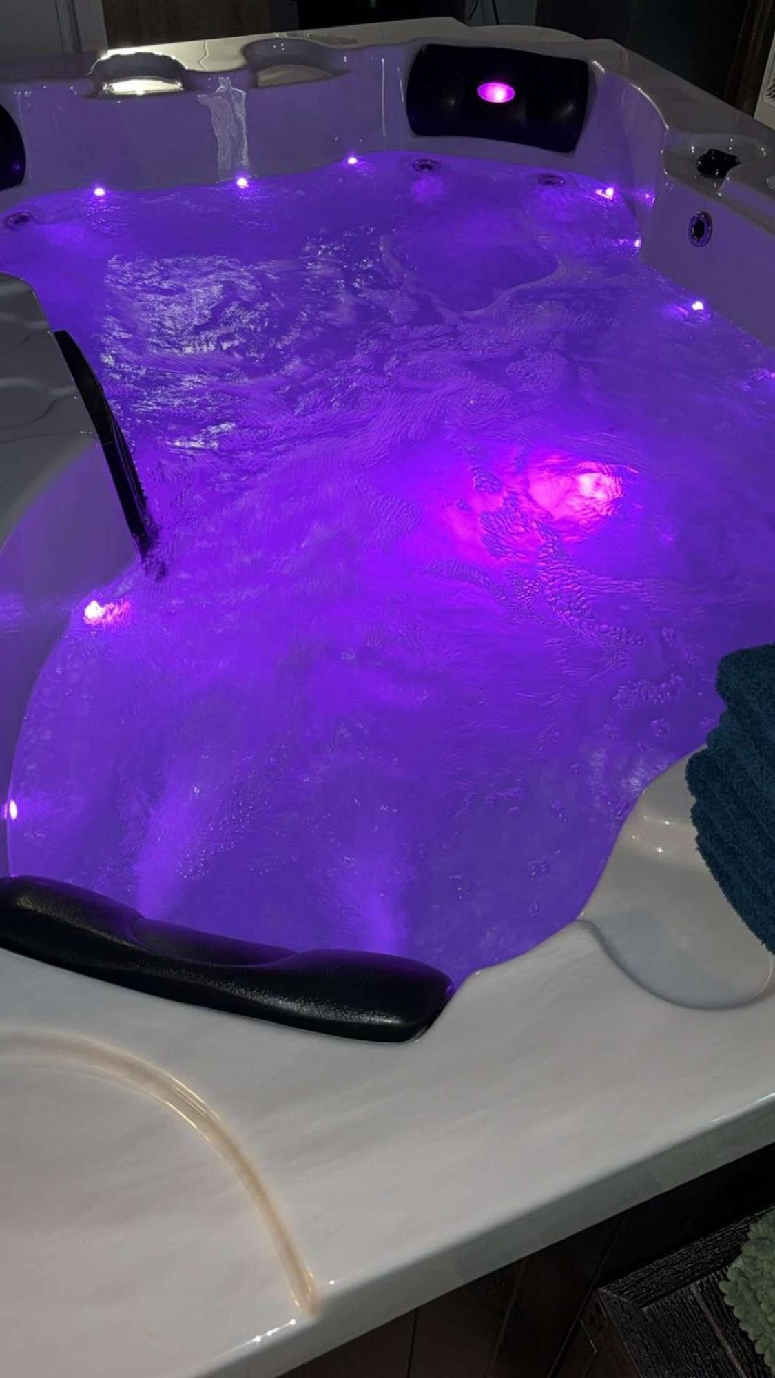 Suite Jacuzzi "Spa Privatif " Appartement Jacuzzi トゥールーズ エクステリア 写真